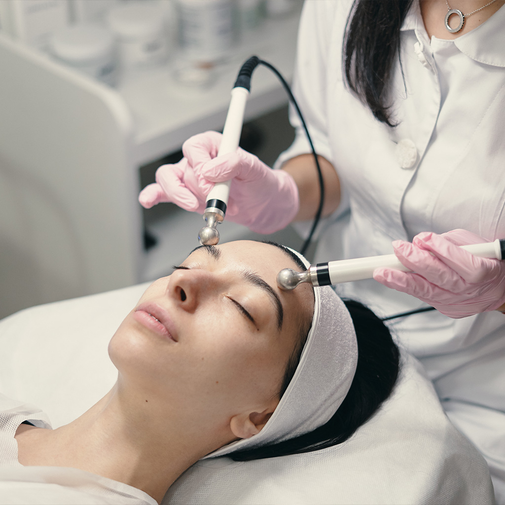 MEDİCAL HYDRAFACİAL
